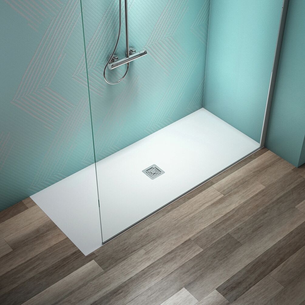 Lifestyle image of Ideal Standard Ultraflat S+ Pure White 1700 x 700mm Stone Resin Shower Tray